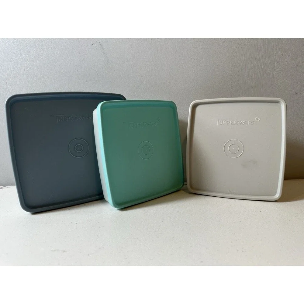 Lot of 3 Tupperware Square Sandwich Keepers 670 & Lids 671
